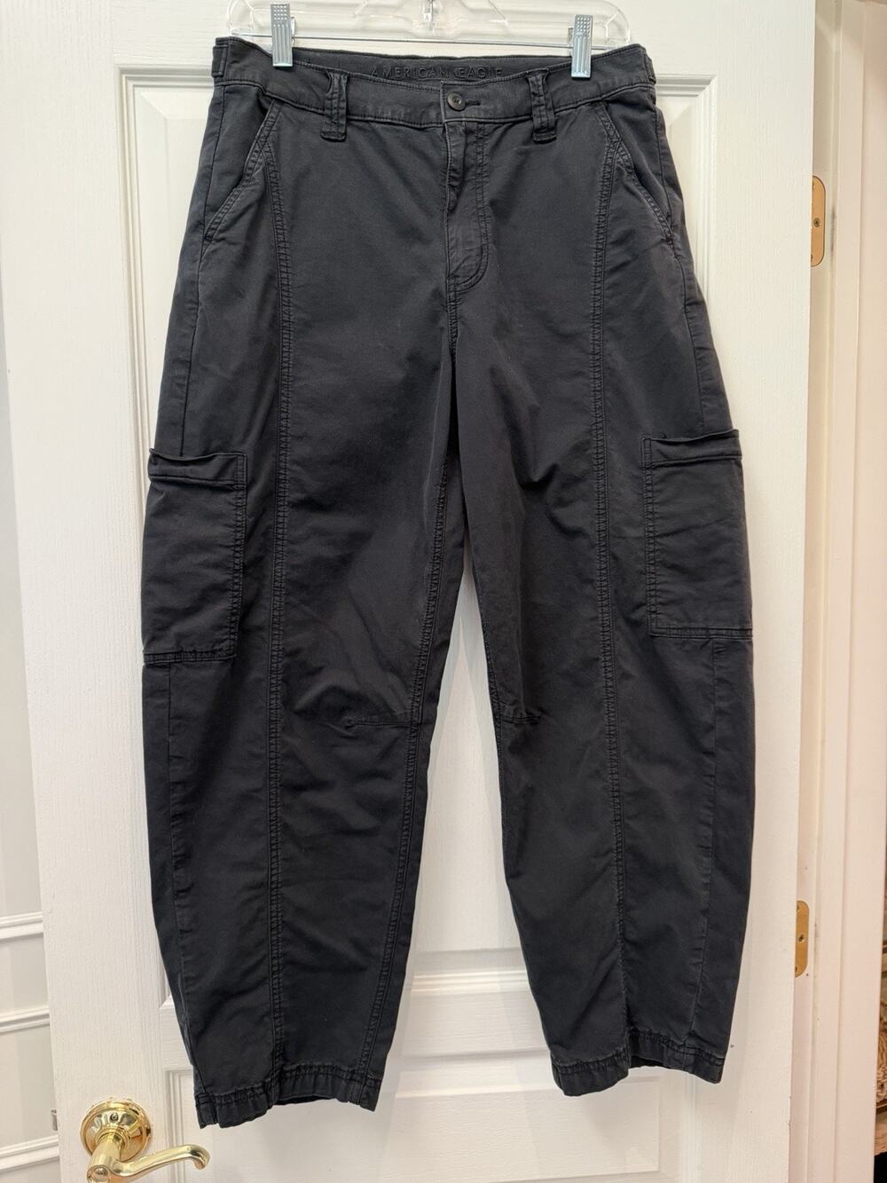 American Eagle Womens 6 Cargo Pants Black Stretch Utility Tapered Jogger